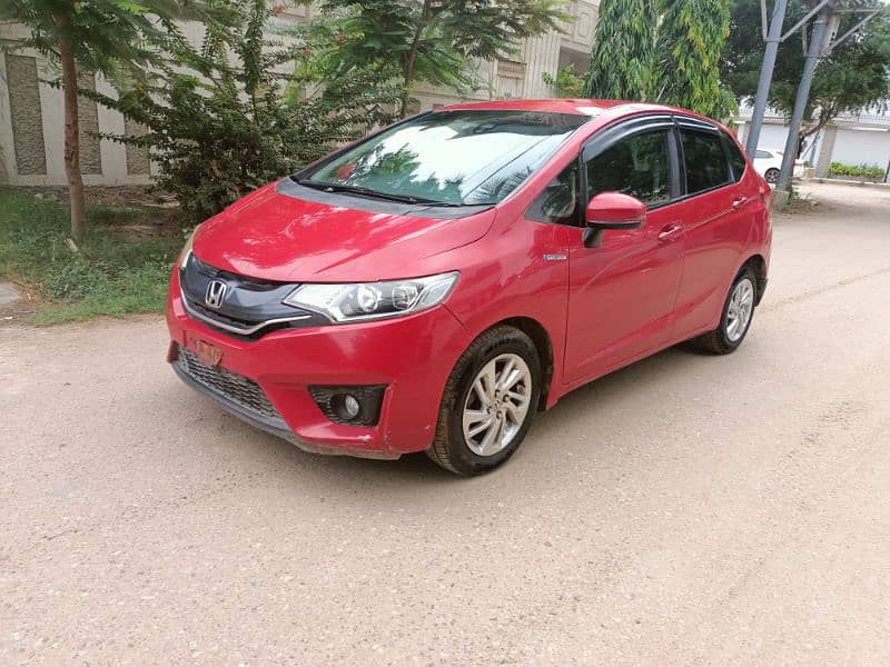 Honda Fit hybrid as Aqua Vitz Swift Passo Prius Cultus Alto Gli Xli 13