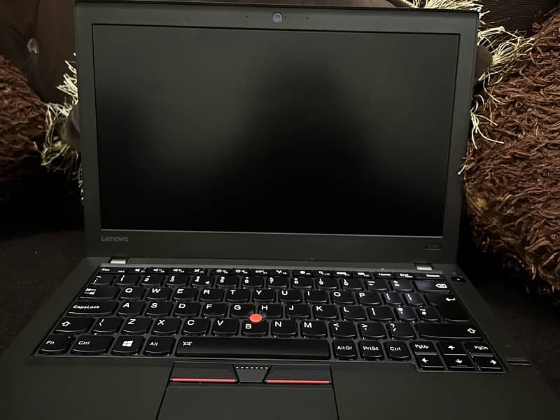 LENOVO X260 THINK PAD 8