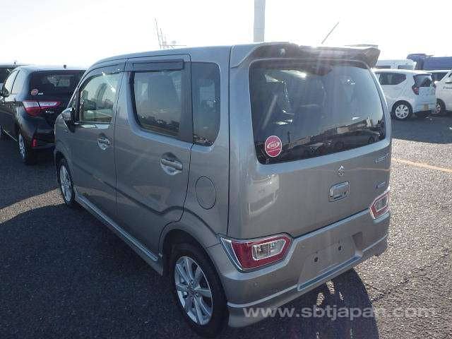 Suzuki Wagon R 2021 Hybrid Fz top of the line 8