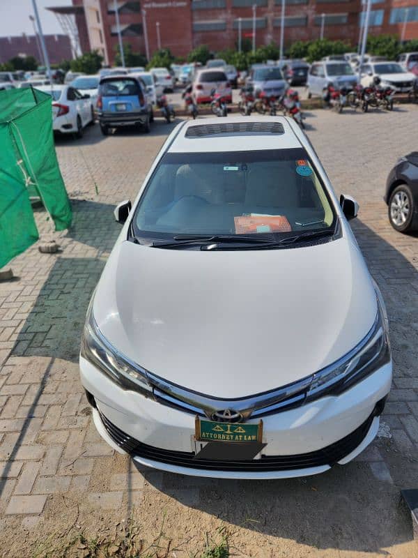 Toyota Altis Grande 2018 genuine 4