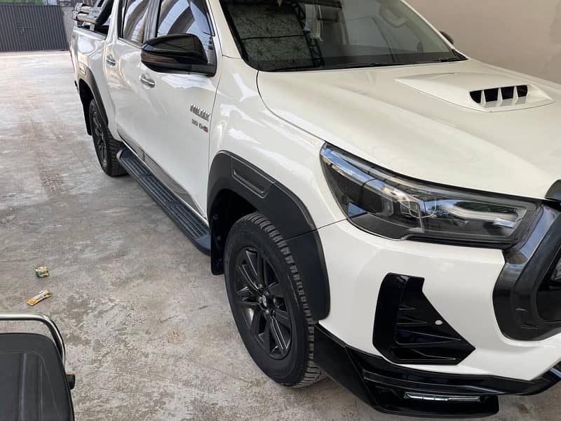 Toyota Hilux 2018 3