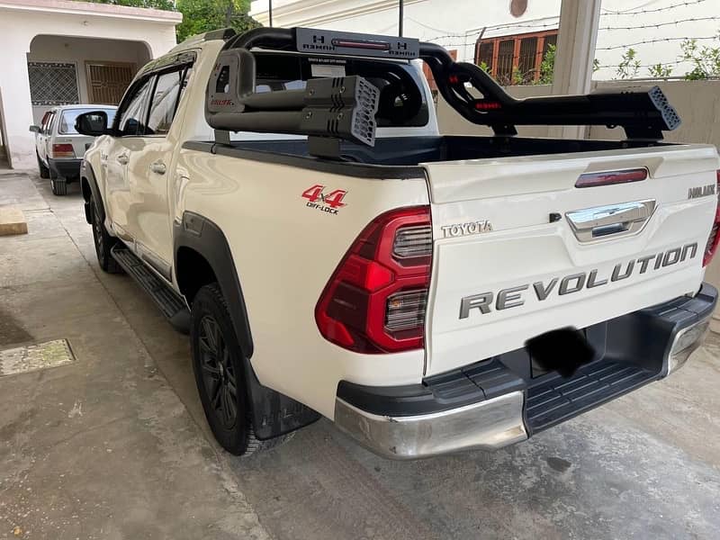 Toyota Hilux 2018 4