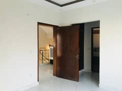 House For sale In Rs. 24500000 0