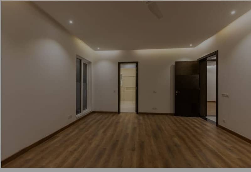 12 MARLA APARTMENT FOR SALE 2