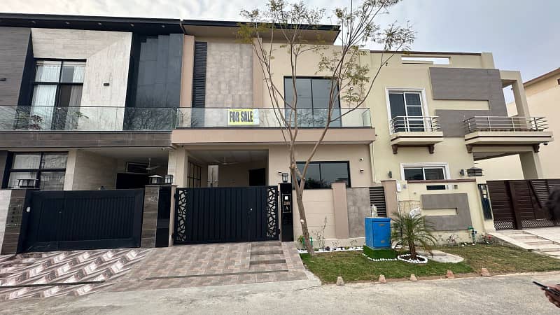 5 MARLA Modern Style House For Sale 8