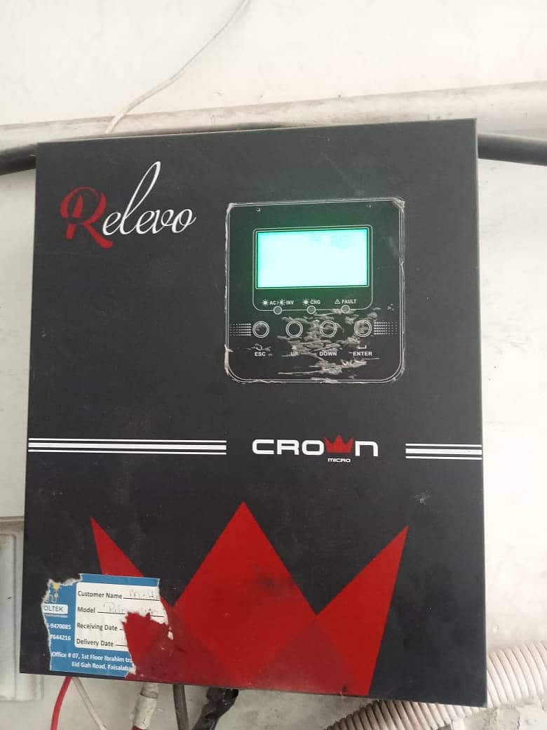 Crown Revelo 1400VA-800W Off Grid Solar Inverter 0