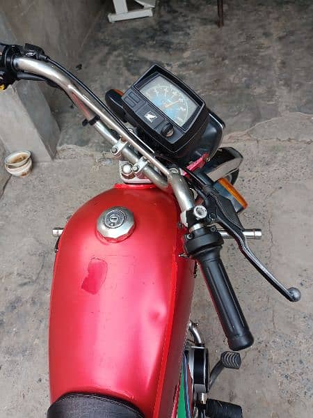 Honda CD 70 6