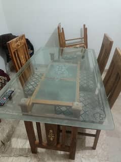 Dining table 5 month use only