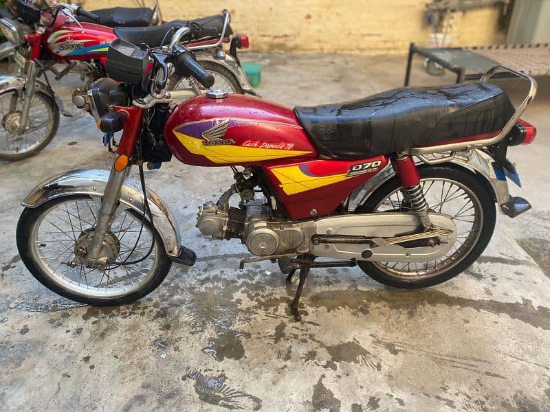 Honda cd 70 2005 modal ha or multan number ha 1