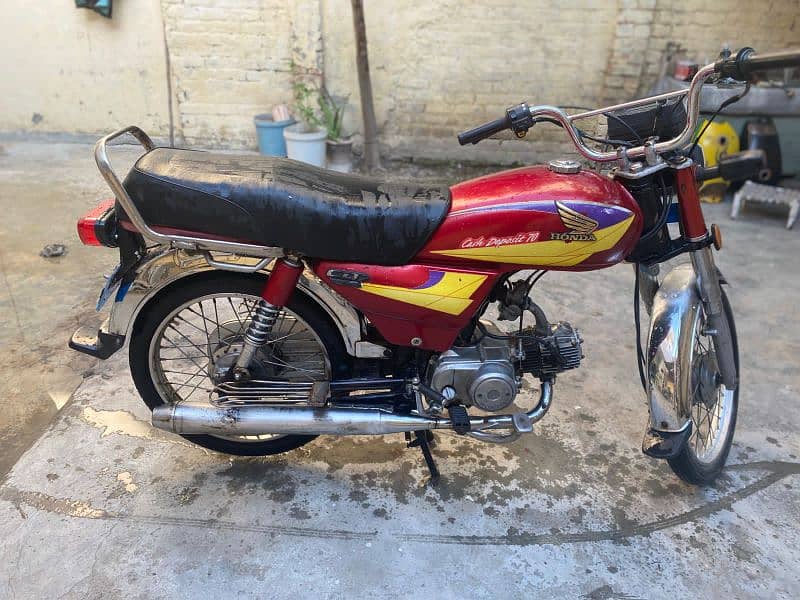 Honda cd 70 2005 modal ha or multan number ha 2