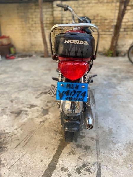 Honda cd 70 2005 modal ha or multan number ha 5