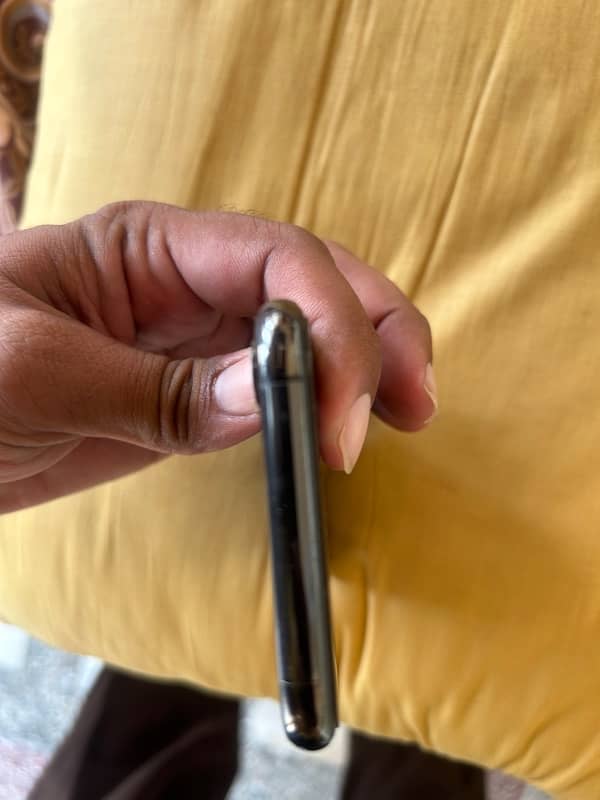 iphone xs haa battery service baki all oka 2