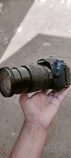 Nikon D90 with 18_105mm lenz 0