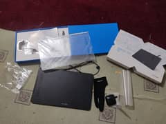 XP Pen Deco 01 V2 (NEW CONDITION WITH ALL ACCESSORIES)