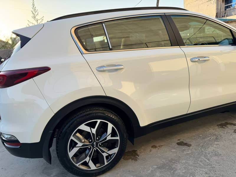 KIA Sportage 2021 FWD 5