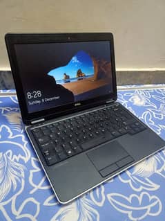 Dell Latitude E7240