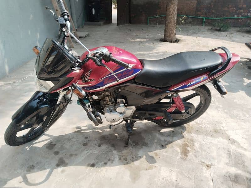 Honda Cb125f model 2021 4