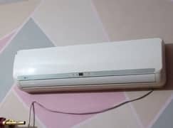 Used LG non inverter AC