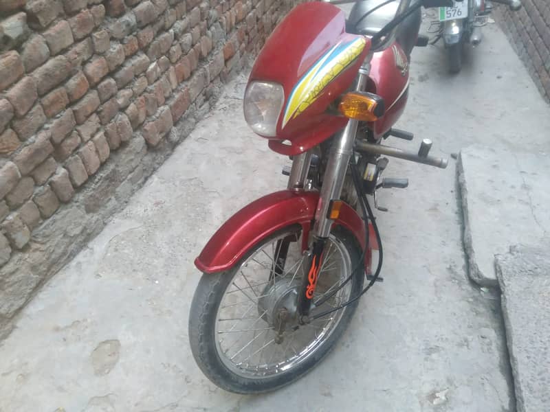 Honda CD 70 2014 6