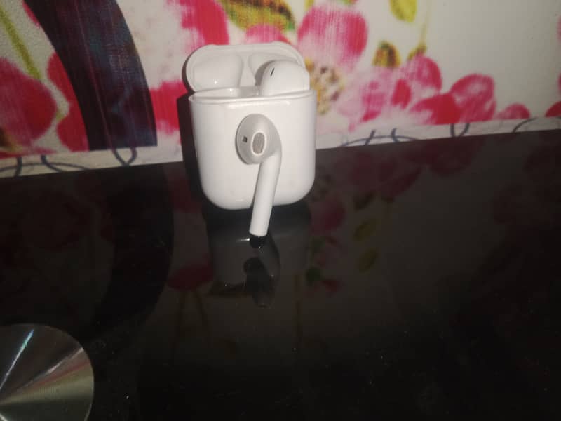 Airpods i12 good quality  TWS 0