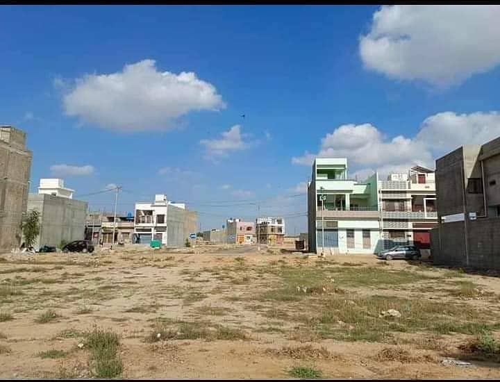 400 Sq Yards Plot For Sale In Falaknaz Dreams 3