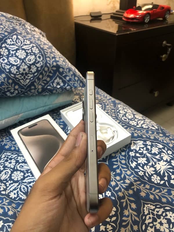 iPhone 15pro 256gb PTA Approy 8