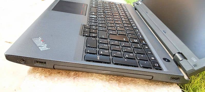 LENOVO 4TH GENERATION NEW CONDITION LAPTOP EVERYTHING OK 4