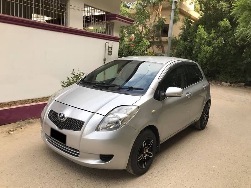 Toyota Vitz 2006. . 2nd Owner. . Outclass Mint Condition 1