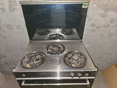 STOVE WITH THEEE BURNER