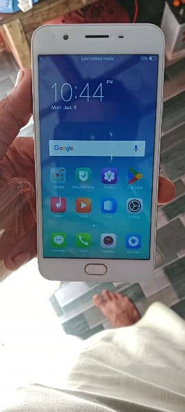 Oppo F1s 1