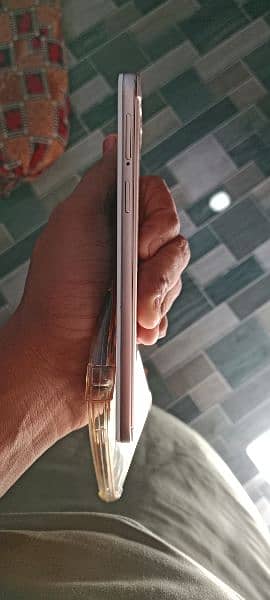 Oppo F1s 3