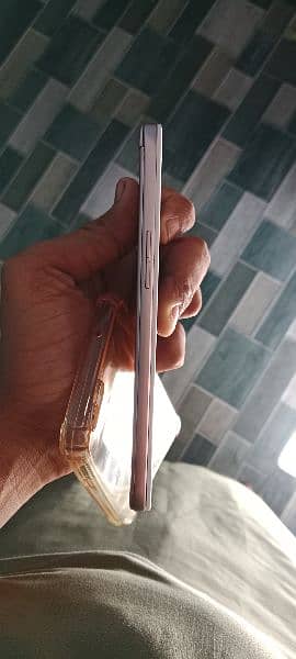 Oppo F1s 6