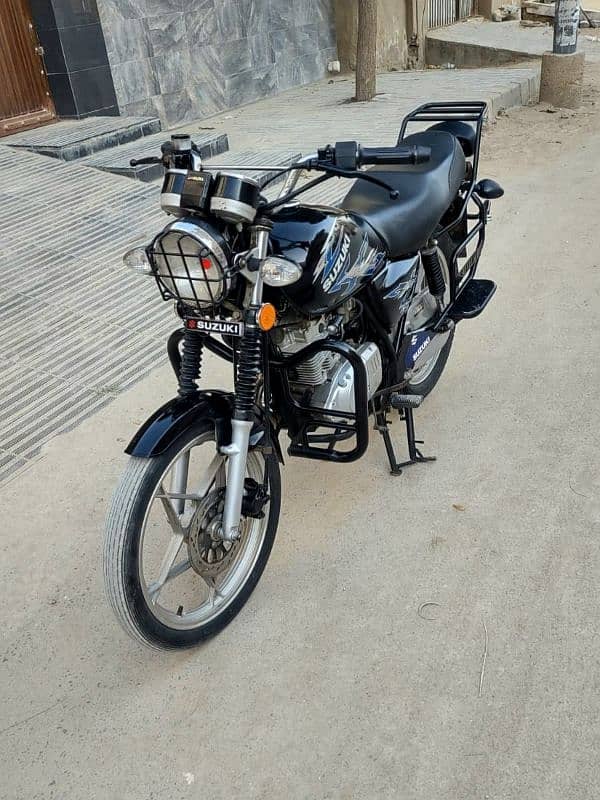 SUZUKI GS 150 SE 2019 (Seild & Geniuine) 4