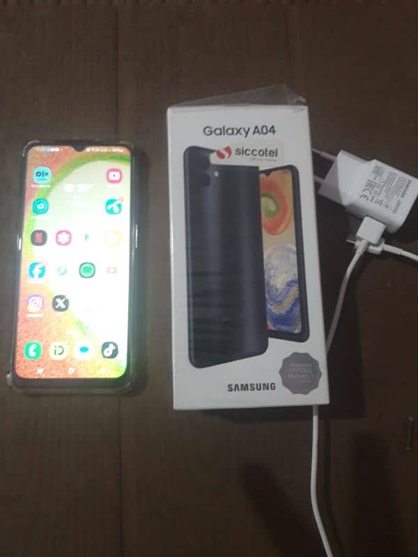 Samsung Galaxy a04 sale or exchange with any samsung mobile 3