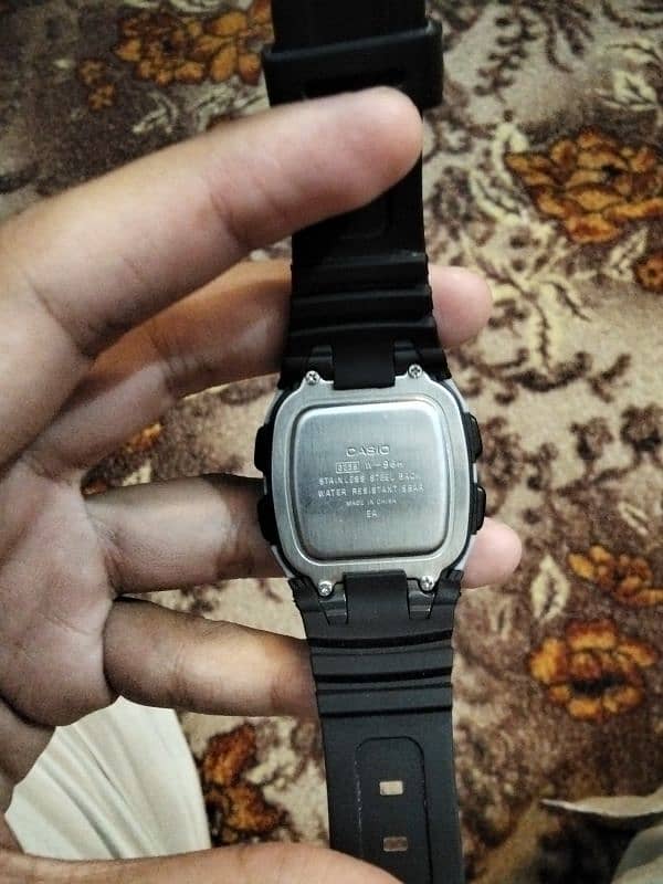 Casio watch f200h model 5