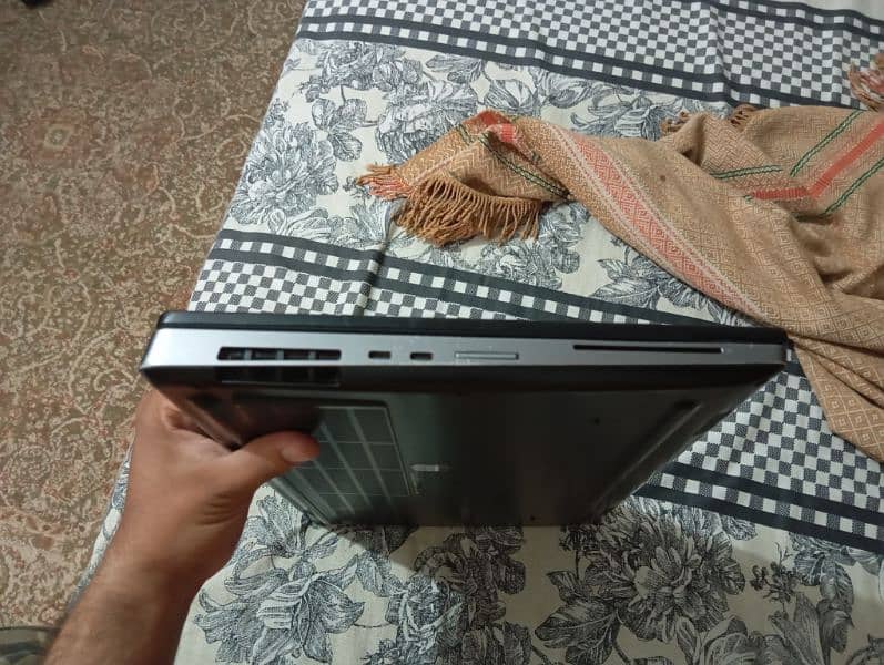 Dell Precision gaming laptop for sale with graphic card 3