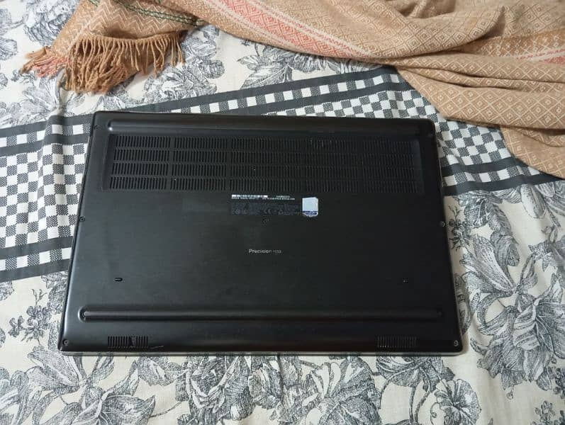 Dell Precision gaming laptop for sale with graphic card 5