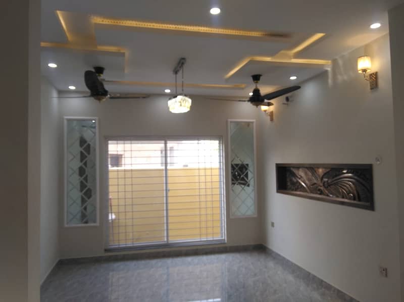 5 Marla House For Rent In DHA Rahbar Sector 2 Phase 11 Lahore 12