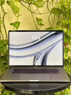 Macbook Pro 2019 (16 inch) I7 16/512/4GB card