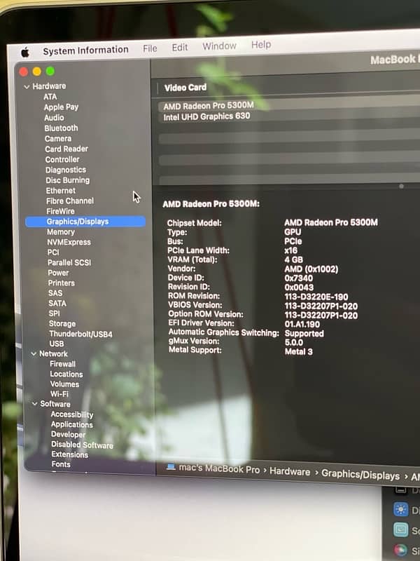 Macbook Pro 2019 (16 inch) I7 16/512/4GB card 7