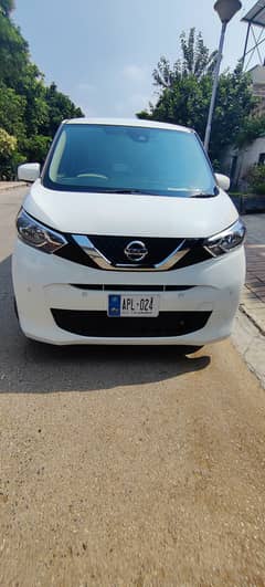 Nissan Dayz Highway Star 2020 x