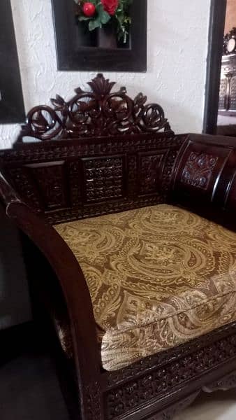 4 seater pure chinioti wood sofa set (kaali taali) 3