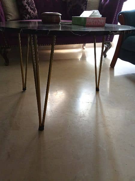 Center table for sale 1