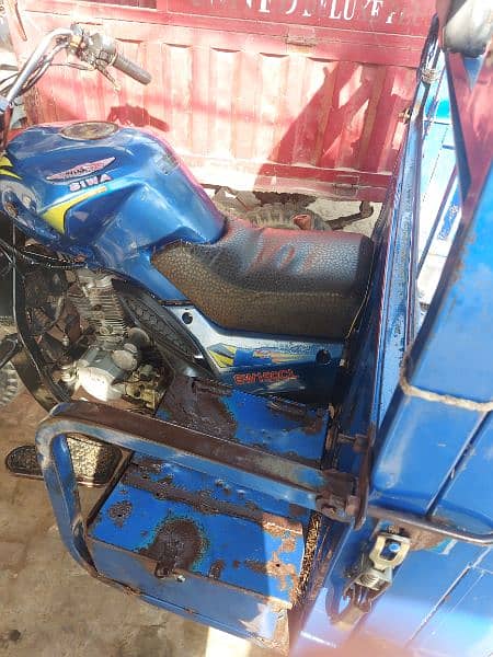 Siwa Loader ricksha 150CC 3