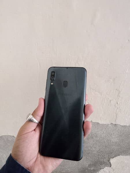 Samsung Galaxy A30 for sale 5