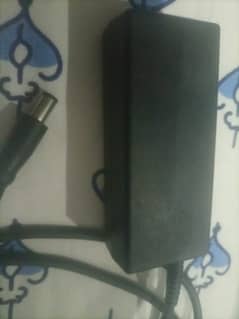 HP Charger 65W 0