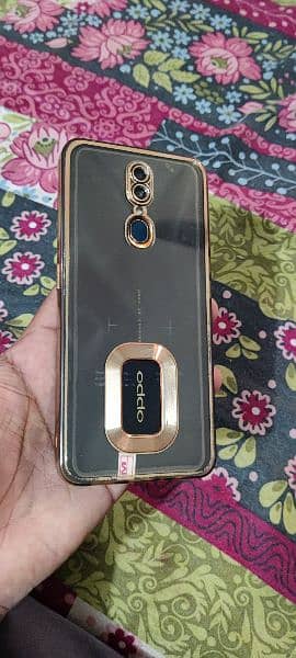 Oppo f11 8 GB 6