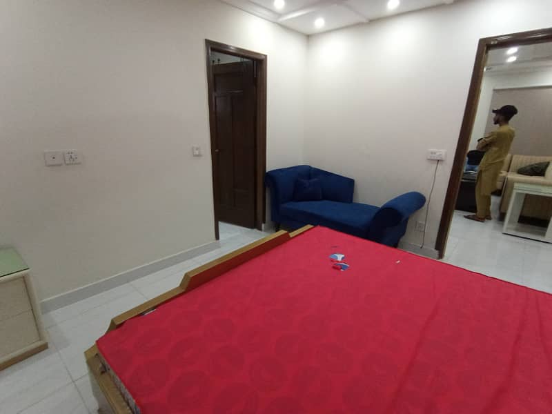 FOR RENT 1 BED ROOM FUL FURNISHED APARTMENT REASONABLY PRICED SECTOR C BAHRIA TOWN LAHORE 7