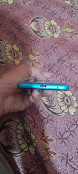 moto e7 dual sim 4/64 Pta approved like 2