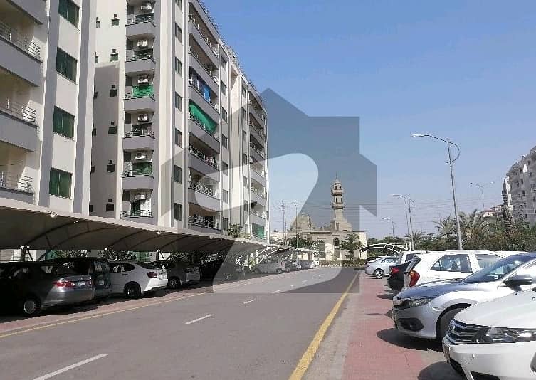 Flat In Askari 11 - Sector B Apartments Sized 10 Marla Is Available 1